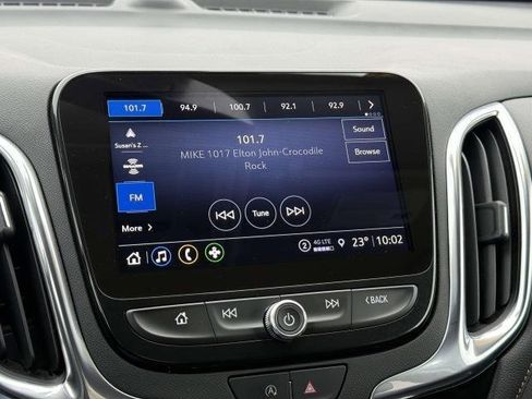 Used 2022 Chevrolet Equinox Premier image 26