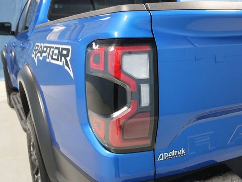Used 2025 Ford Ranger Raptor AWD/4WD image 42
