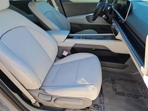 Used 2023 Hyundai Ioniq 6 SEL image 21