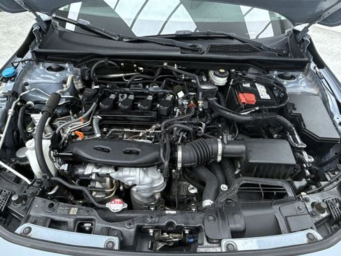 Used 2022 Honda Civic Touring image 37