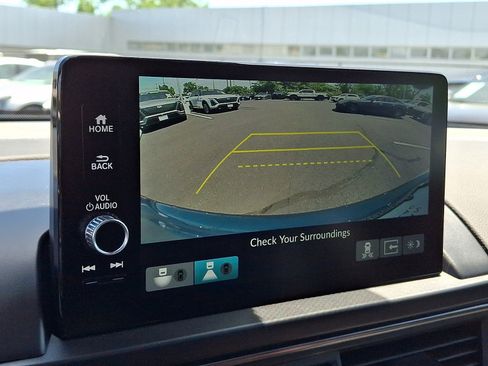 Used 2024 Honda Pilot TrailSport image 20