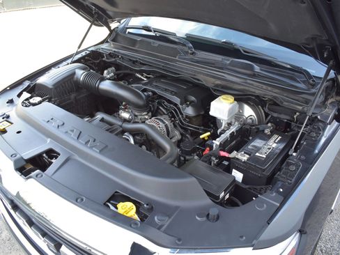 Used 2020 RAM 1500 Big Horn AWD/4WD image 65