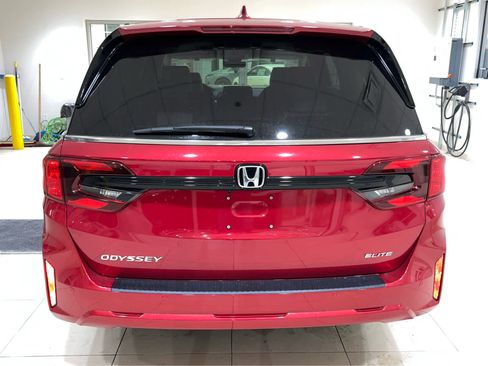 New 2026 Honda Odyssey Elite image 7