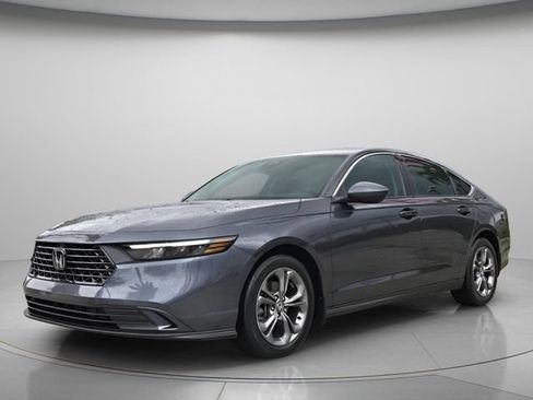 Used 2024 Honda Accord EX image 9