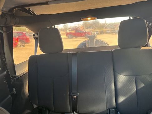 Used 2017 Jeep Wrangler Unlimited Sport w/ Quick Order Package 23S image 12