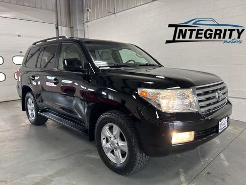 Used 2010 Toyota Land Cruiser AWD/4WD image 1