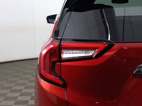 Used 2023 GMC Terrain SLE w/ Driver Convenience Package image 15