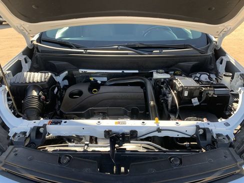 Certified 2024 Chevrolet Equinox LT FWD image 28