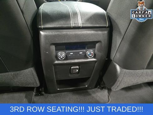 Used 2023 Chevrolet Traverse LT AWD/4WD image 14