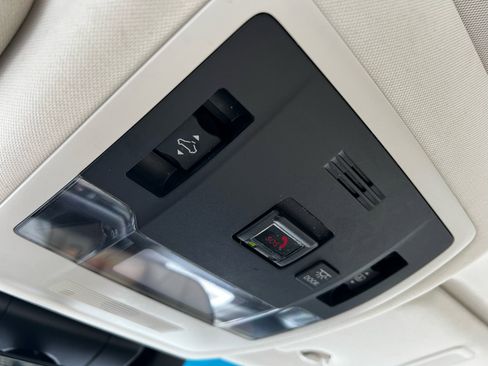 Used 2021 Lexus ES 350 w/ Premium Package image 15