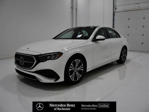 Used 2024 Mercedes-Benz E 350 4MATIC Sedan image 1