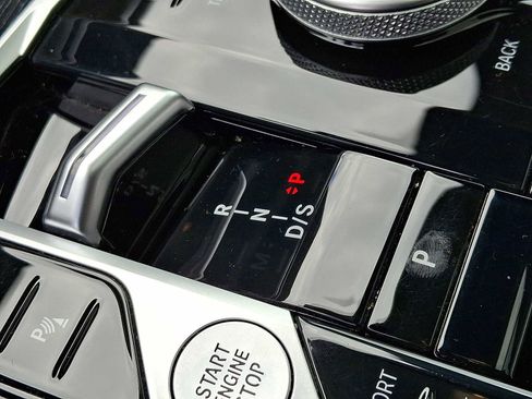 Certified 2024 BMW X5 xDrive40i w/ M Sport Package image 16