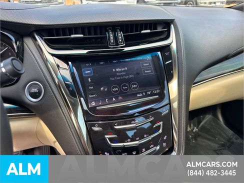 Used 2018 Cadillac CTS Luxury image 32