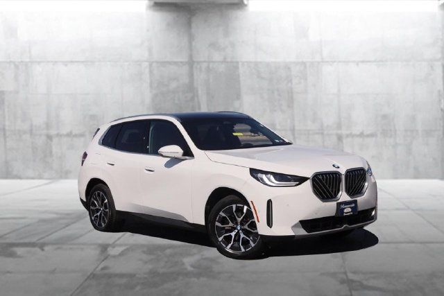 Used 2026 BMW X3 xDrive30i AWD/4WD image 2