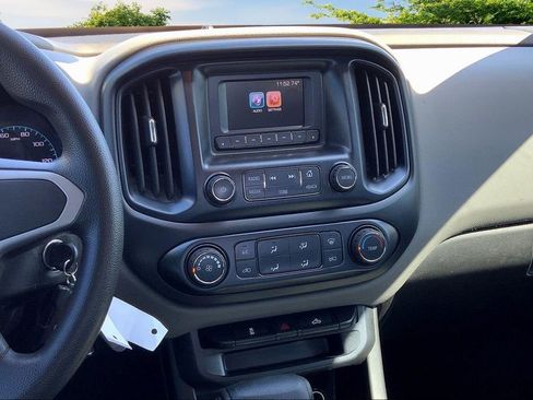 Used 2017 Chevrolet Colorado W/T w/ WT Convenience Package image 10