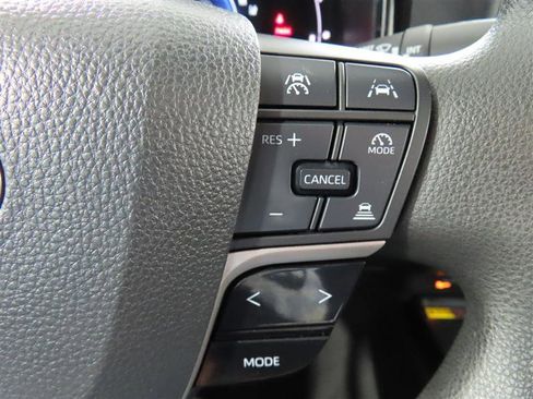 Used 2025 Toyota Camry LE FWD image 22