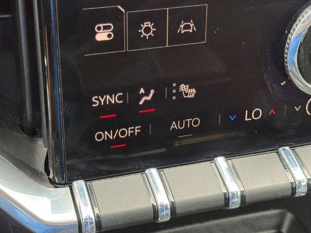 Used 2026 GMC Acadia Elevation FWD image 21