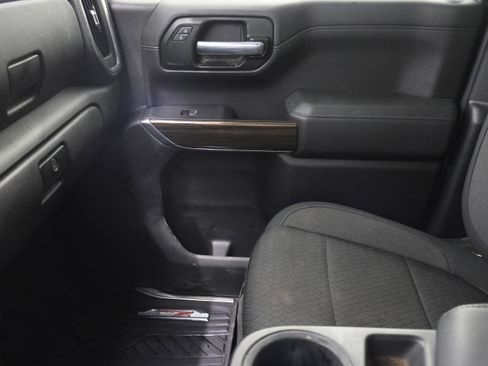 Used 2020 Chevrolet Silverado 1500 LT w/ All-Star Edition AWD/4WD image 12