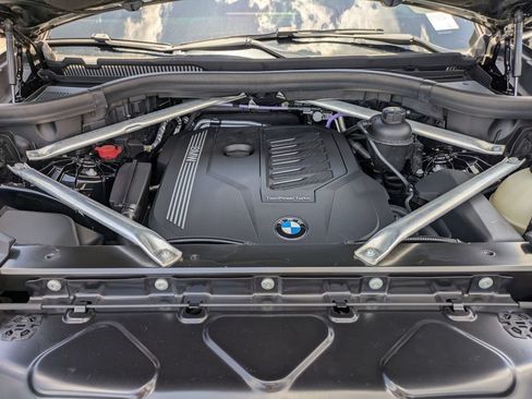 Used 2021 BMW X5 sDrive40i w/ Premium Package 2 RWD image 9