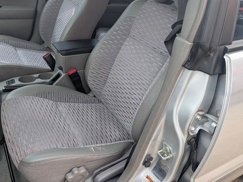 Used 2004 Subaru Forester 2.5XS AWD/4WD image 9