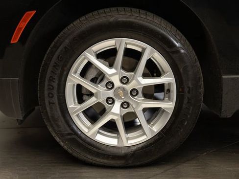 Used 2023 Chevrolet Equinox LT w/ Driver Convenience Package AWD/4WD image 10