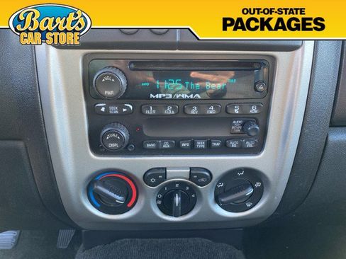Used 2011 Chevrolet Colorado LT image 28