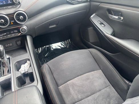 Used 2023 Nissan Sentra SR w/ Electronics Package FWD image 19