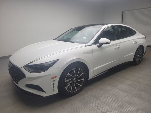 Used 2020 Hyundai Sonata Limited w/ Cargo Package FWD image 2