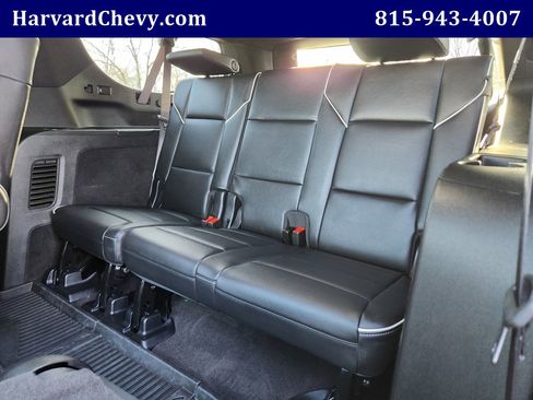 Used 2024 Cadillac Escalade ESV Premium Luxury w/ Performance Package image 34