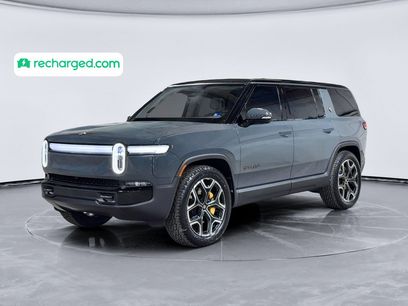 Used 2026 Rivian R1S Premium