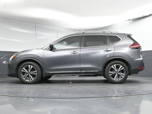 Used 2018 Nissan Rogue SL image 30