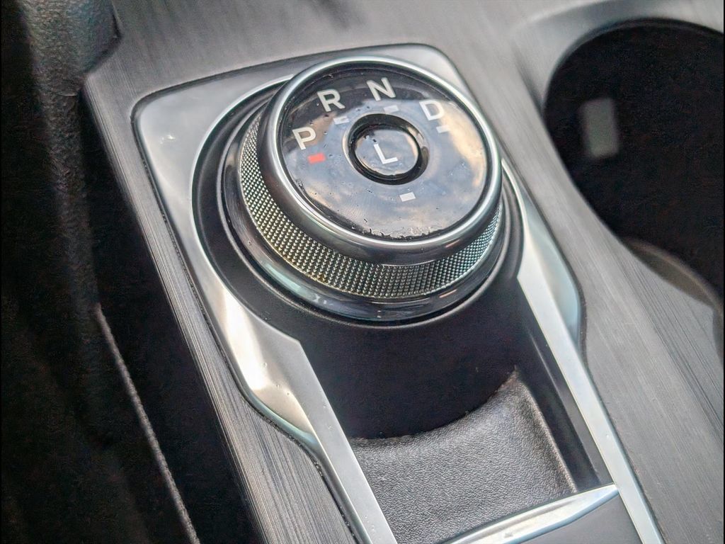 Used 2024 Ford Escape Active w/ Cold Weather Package FWD image 17