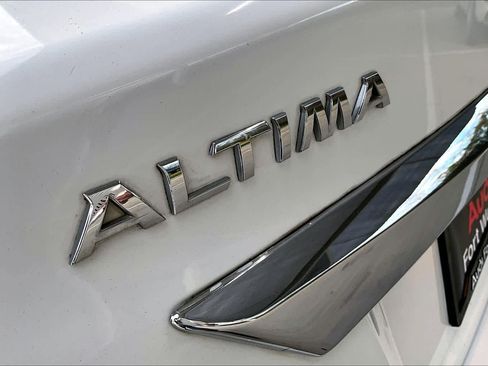 Used 2015 Nissan Altima 2.5 S w/ Power Driver Seat Package image 33