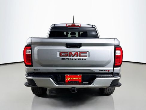 Used 2024 GMC Canyon AT4 w/ AT4 Premium Package AWD/4WD image 7