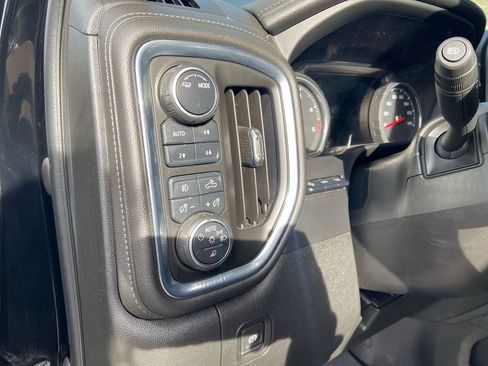 Used 2020 Chevrolet Silverado 3500 High Country image 24