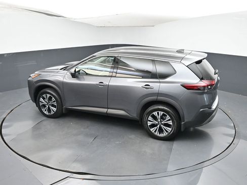 Used 2021 Nissan Rogue SV image 37