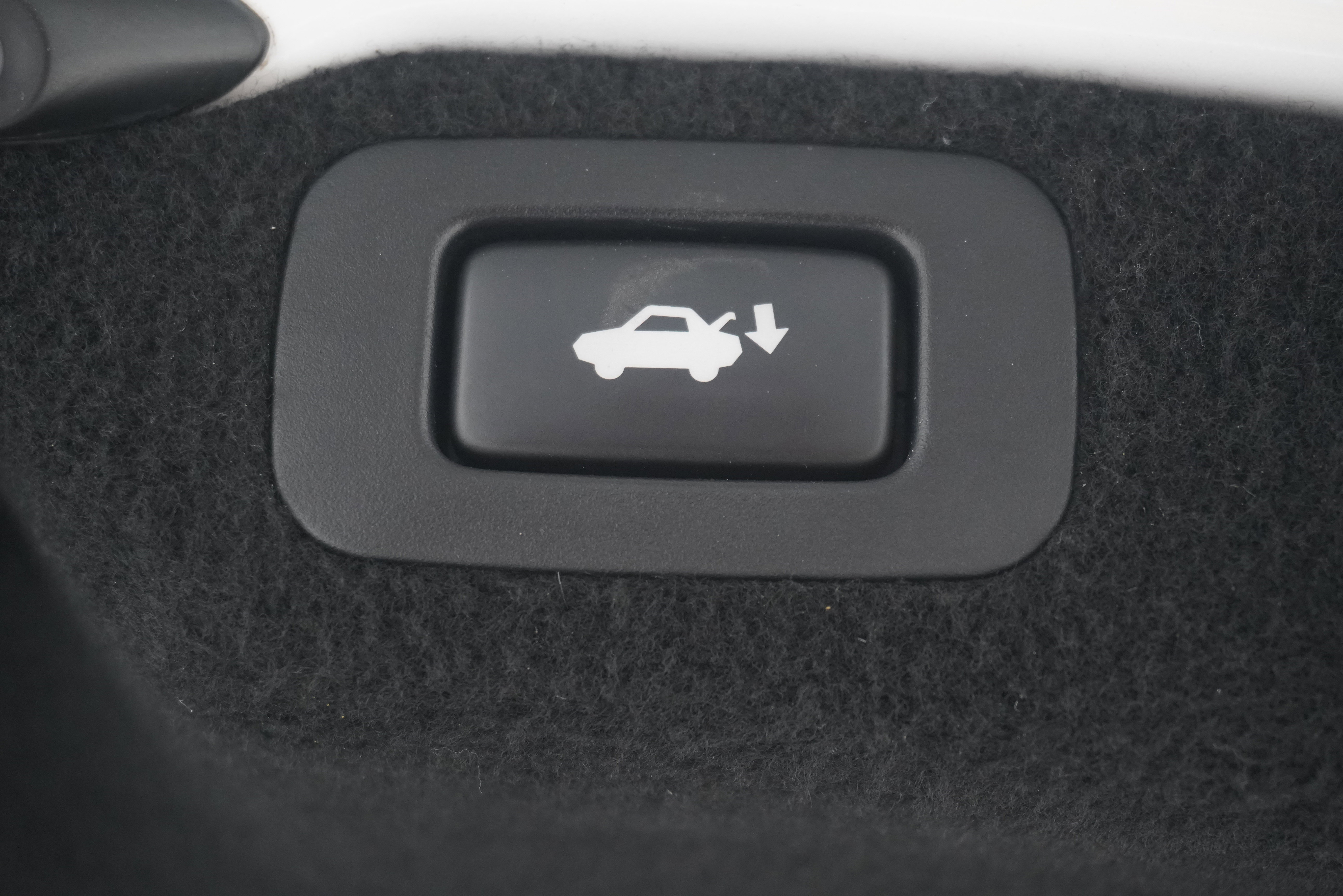 Used 2012 Lexus LS 460 w/ Luxury Value Edition RWD image 30