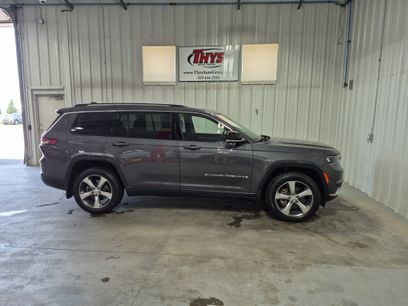 Used 2022 Jeep Grand Cherokee L Limited w/ Luxury Tech Group II