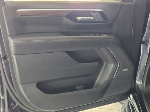 Certified 2025 Chevrolet Tahoe Premier AWD/4WD image 23
