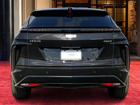 New 2026 Cadillac Lyriq Sport image 5