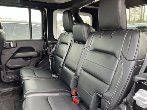 Used 2021 Jeep Wrangler Unlimited Sahara w/ LED Lighting Group image 34