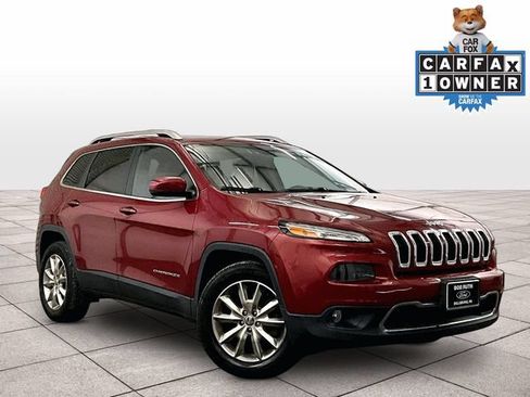 Used 2017 Jeep Cherokee Limited AWD/4WD image 2
