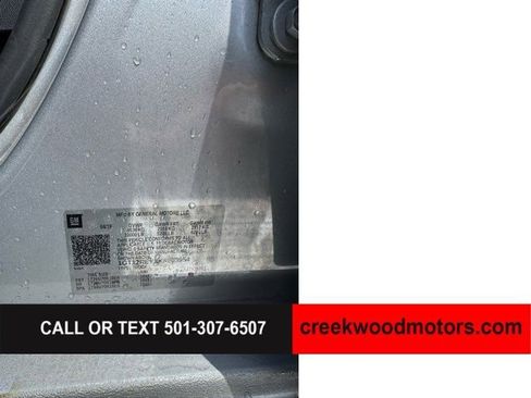 Used 2019 GMC Sierra 2500 SLT w/ Duramax Plus Package AWD/4WD image 19