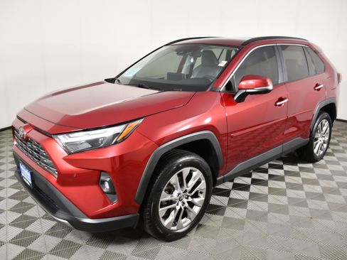 Used 2022 Toyota RAV4 Limited w/ Limited Grade Weather Package AWD/4WD image 10