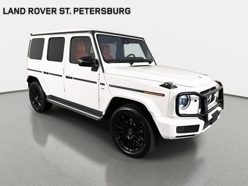 Used 2023 Mercedes-Benz G 550 image 3