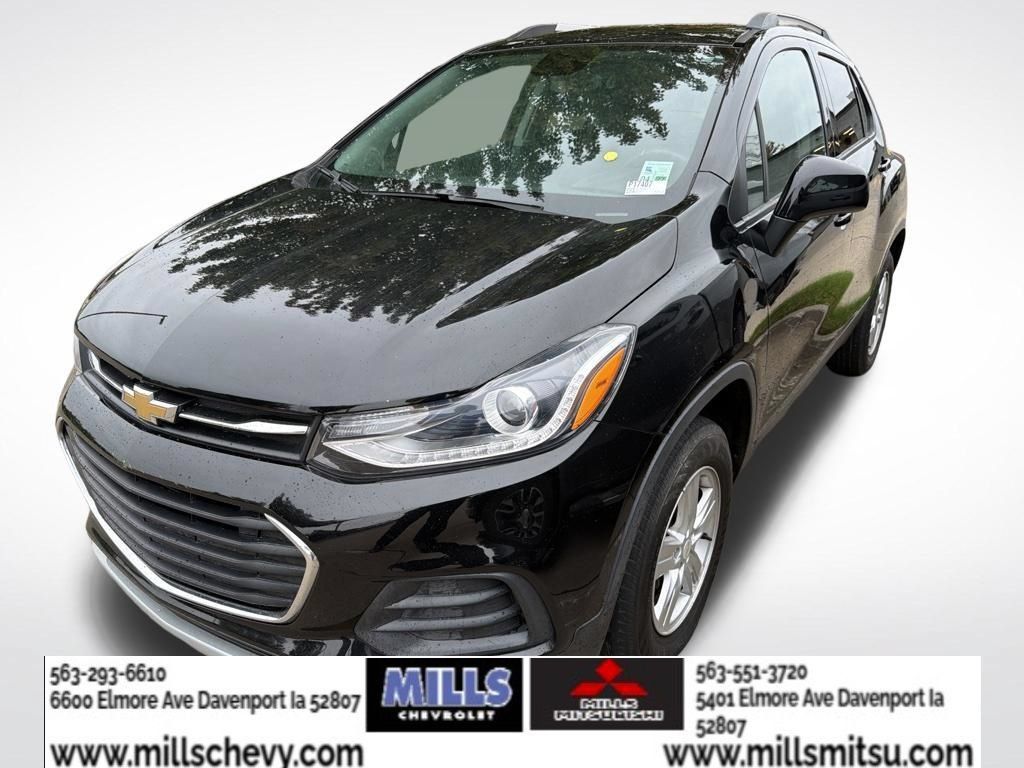 Used 2021 Chevrolet Trax LT AWD/4WD image 1