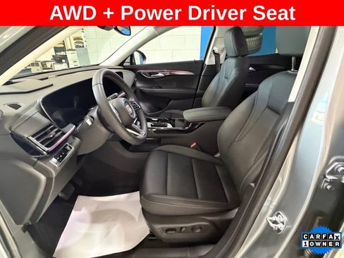 Used 2025 Buick Envision Preferred AWD/4WD image 10
