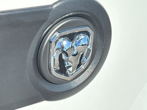 Used 2022 RAM ProMaster City Base image 12