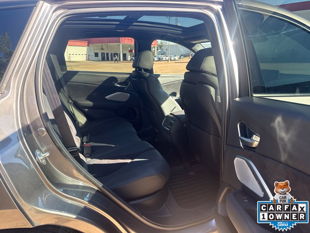 Used 2026 Acura RDX w/ Advance Package AWD/4WD image 27