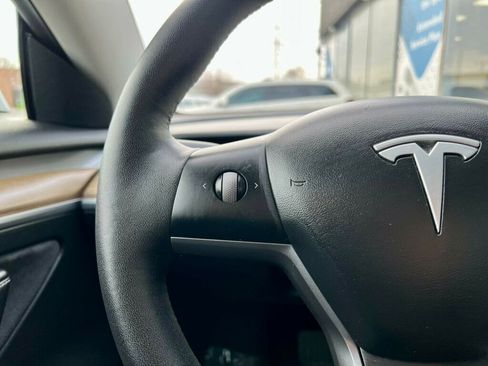 Used 2022 Tesla Model 3 Long Range image 16